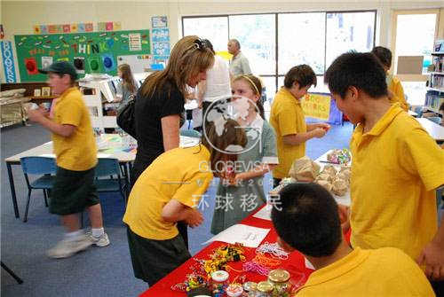 留学移民去哪个国家好:澳洲移民留学者的福音