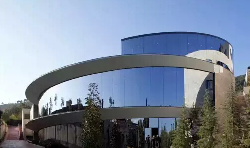 2015年世界商学院排名--西班牙IESE商学院拔